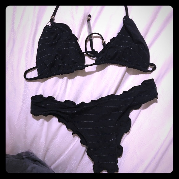 Vitamin A Other - Reversible black bikini with silver pinstripes